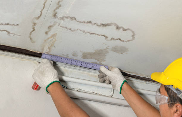 Reliable Burst Pipe Cleanup contractor in Clare, MI by Water Damage Irwin